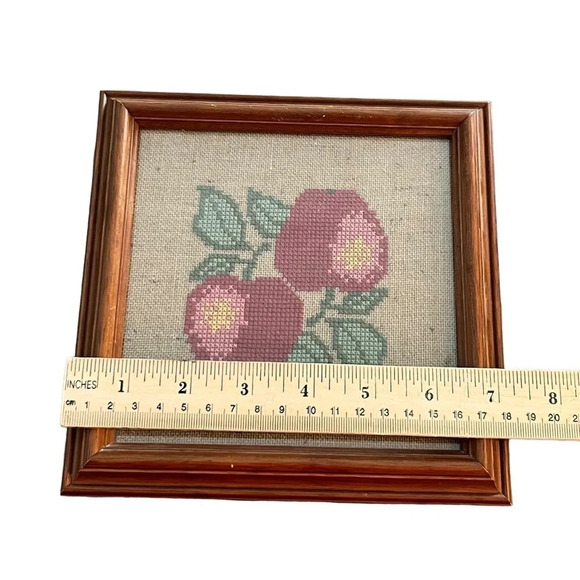 Apple Needlepoint Framed - Picture 3 of 5